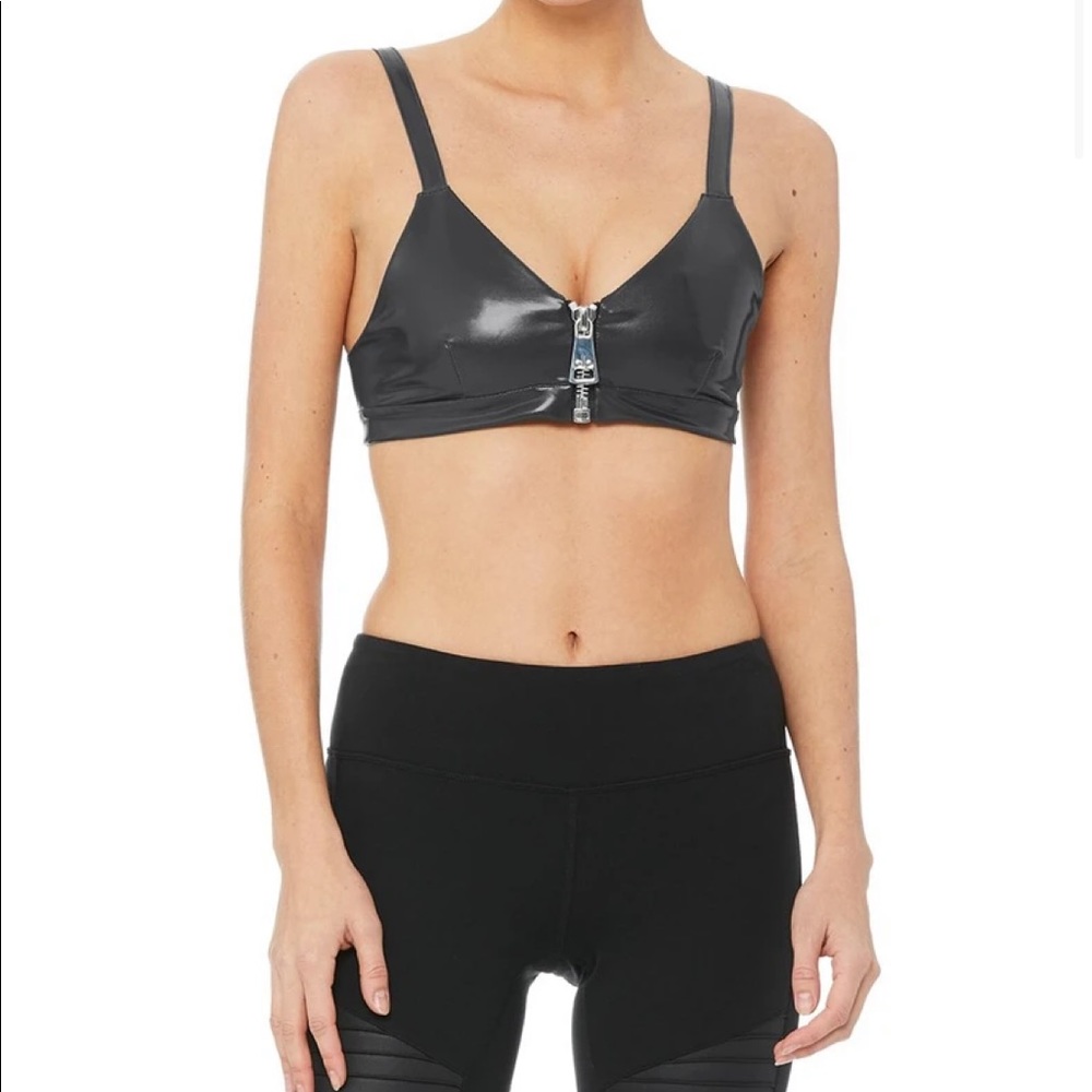 Alo Liquid Bra in Anthracite